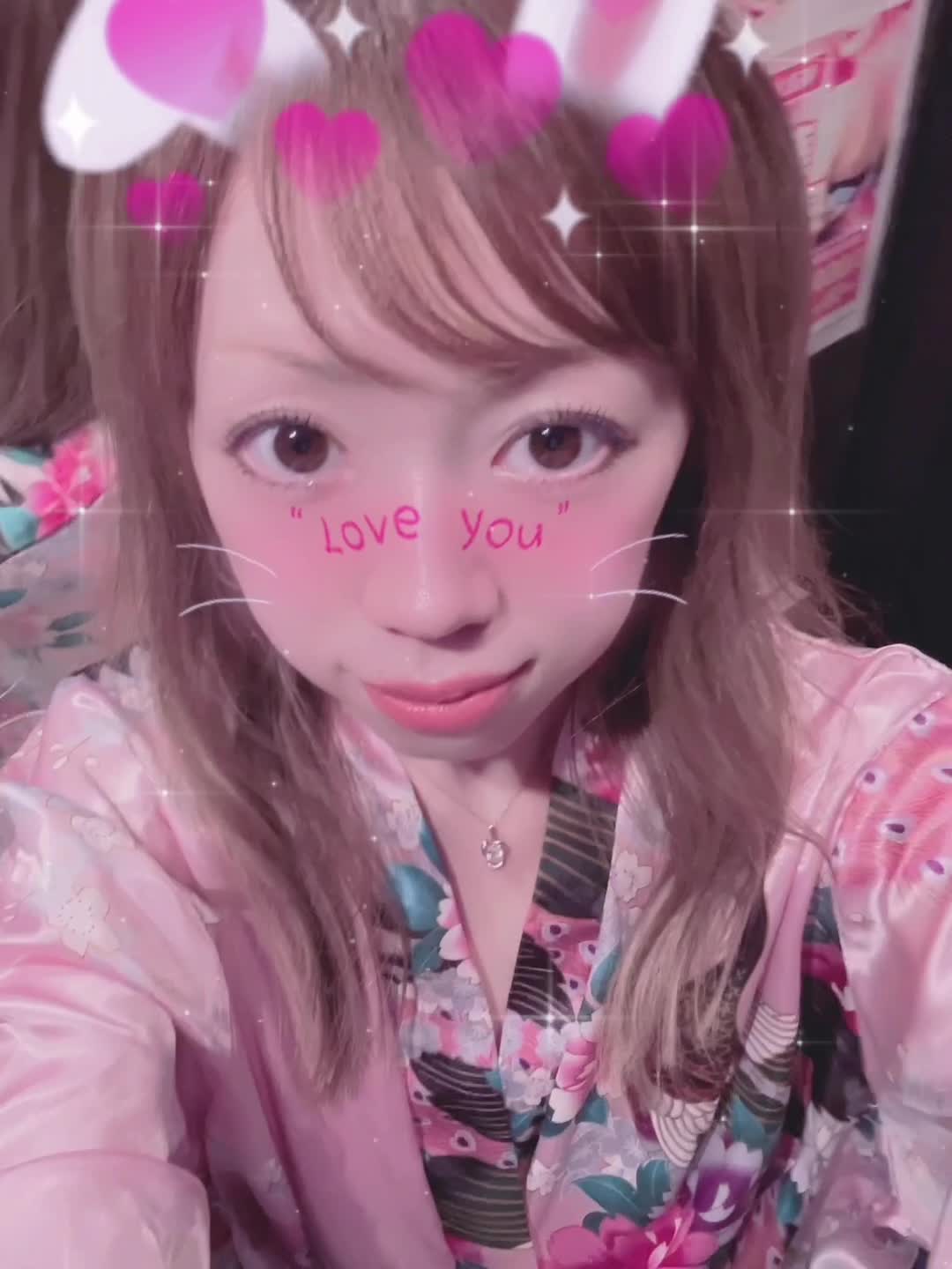 初めての動画編集も下手で写りも悪いですがゆるしてくださいね♡w